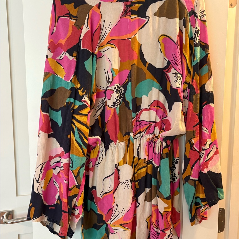 Billabong Pink and Cream Floral Kimono - Picture 4 of 4